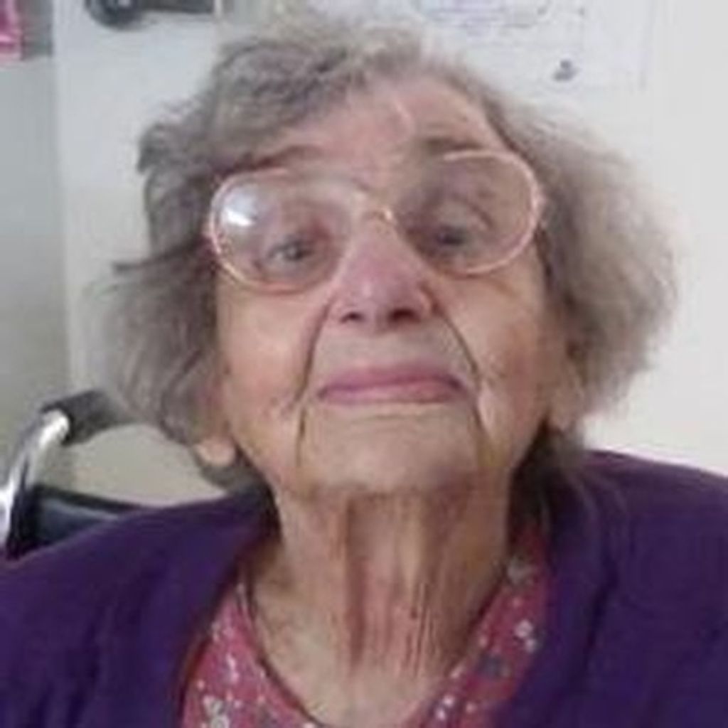 Zora M Hawkins