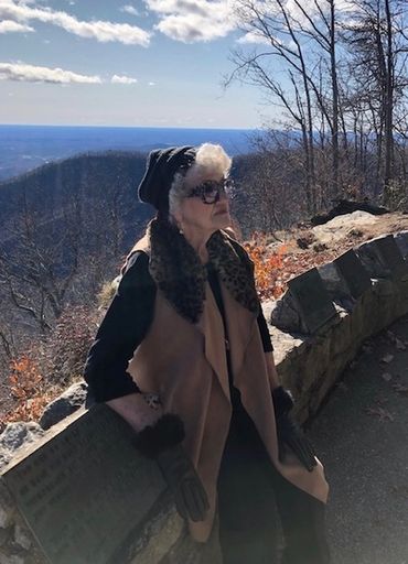 Photo of Betty Barnhill