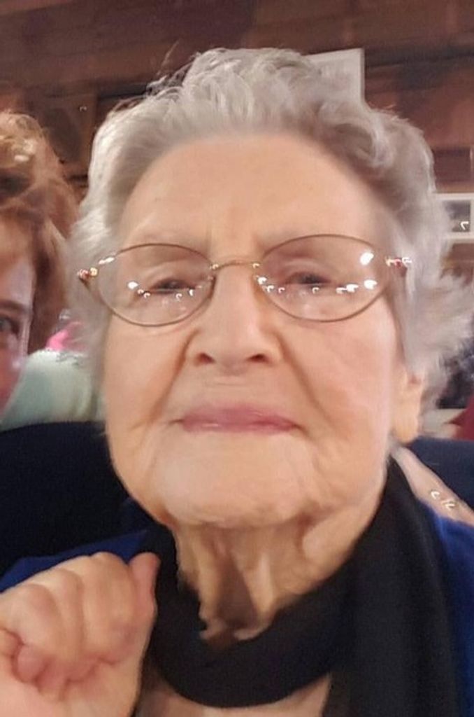 Dorothy Winslow Russell