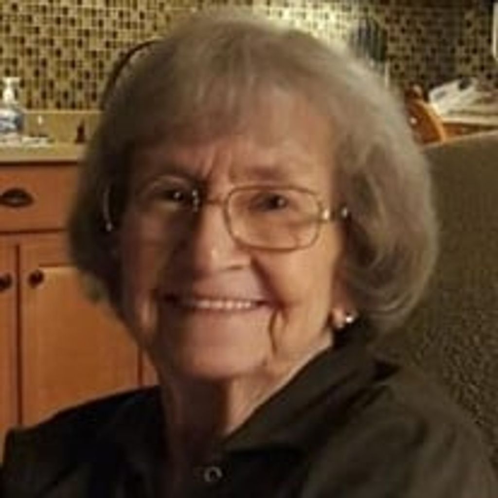 Mary Lou Warden Profile Photo