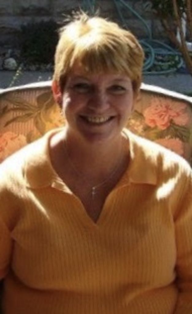 Shari (Hinson)  Tillia-Barton