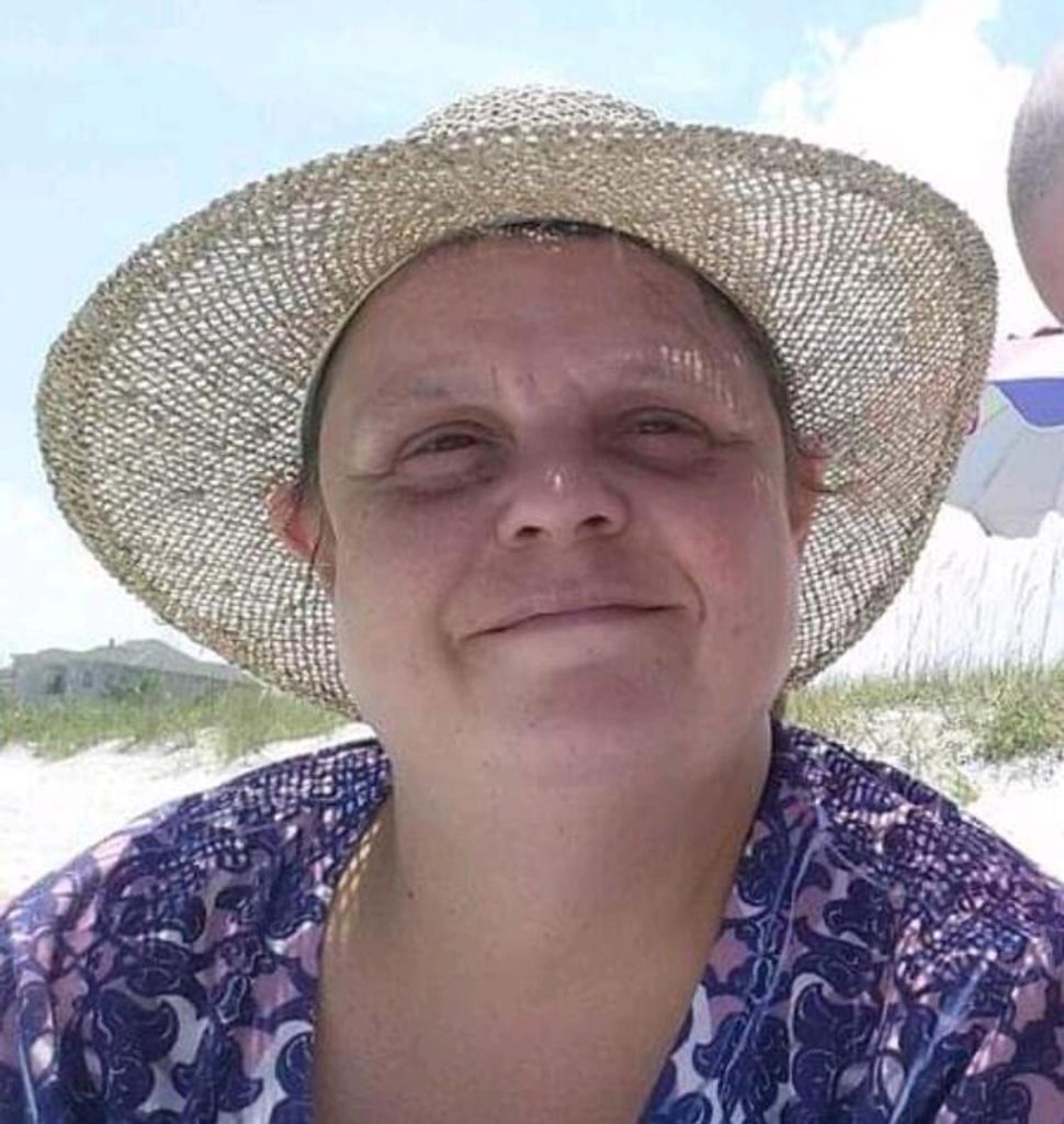 Debbie Hlubik Profile Photo