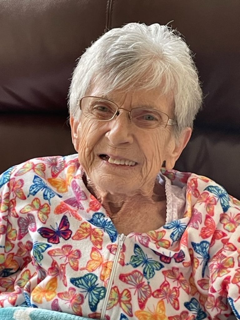 Joan Patricia (Glynn)  Salhaney