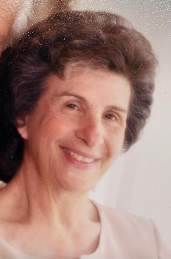 Elda Sardi Profile Photo