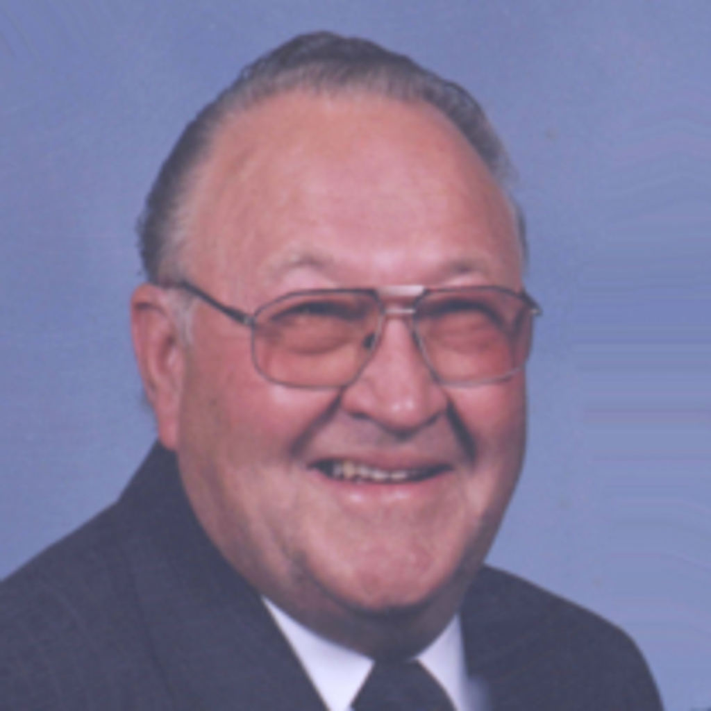 Howard  H. Ahrenholtz