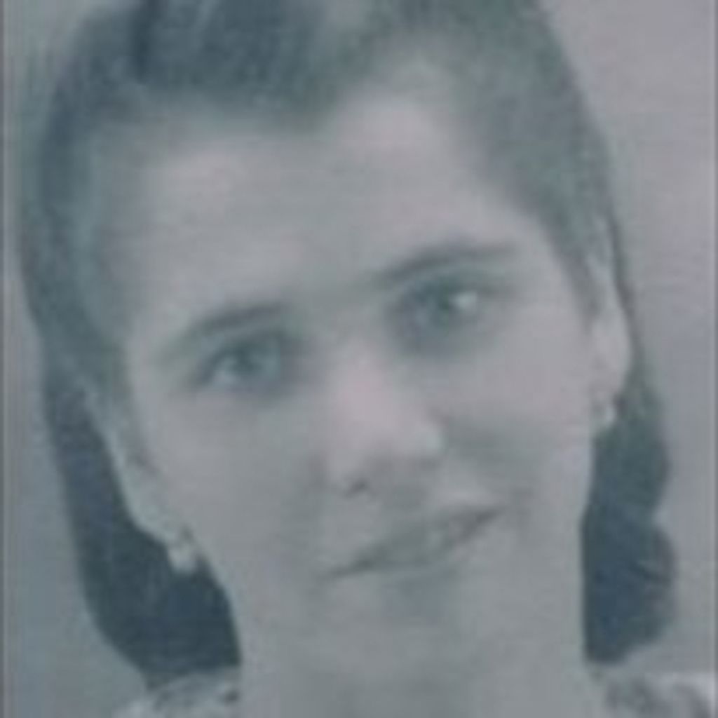 Mrs Maria I. Pimentel