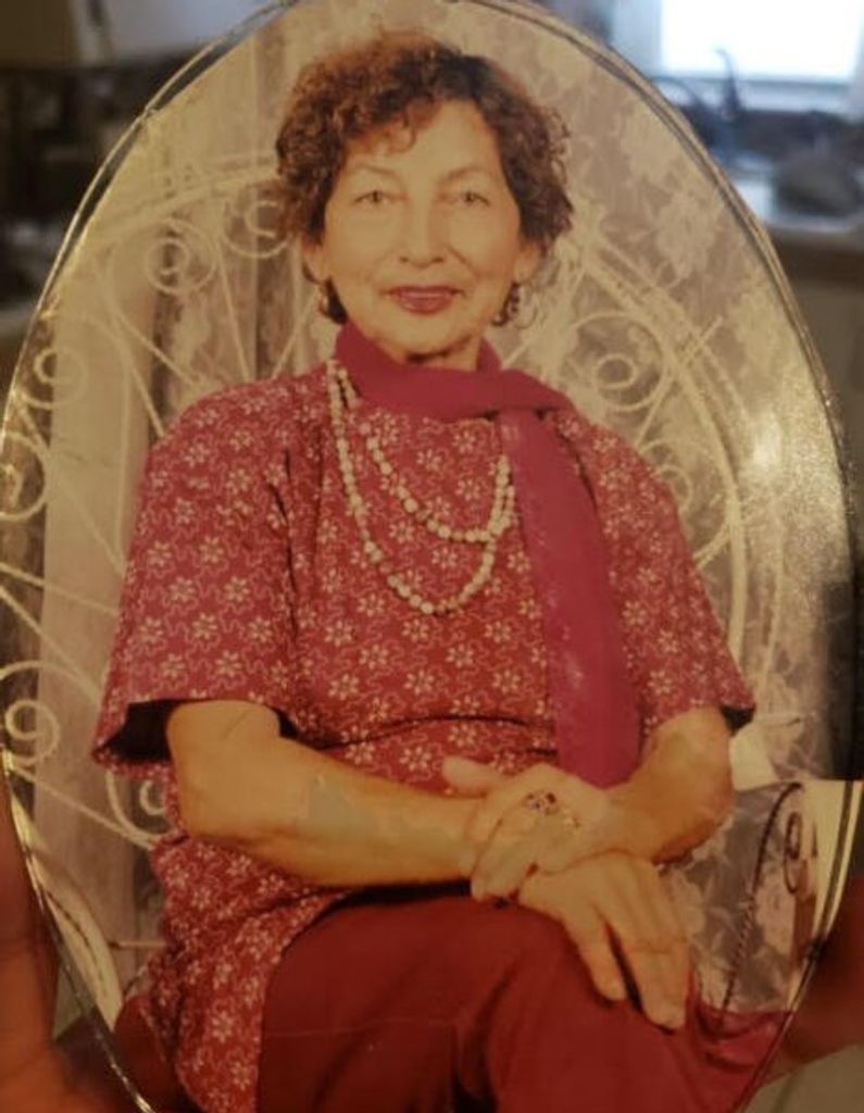 Petra Contreras Hernandez