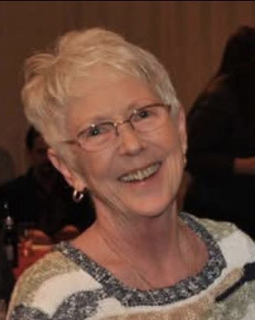 Gretchen Mewborn Davis Profile Photo
