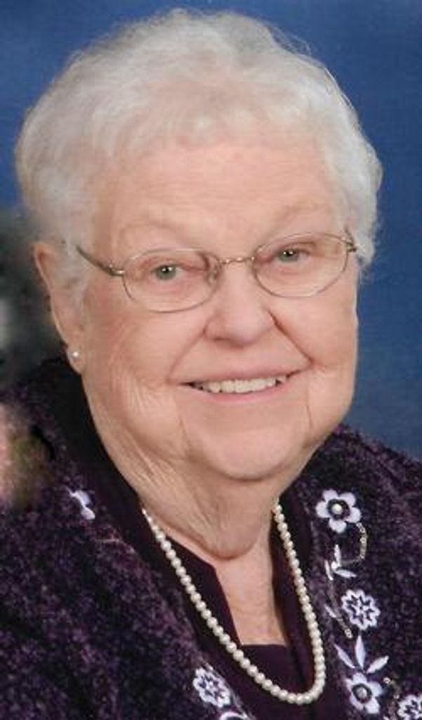 Anna Marie Loschen Profile Photo