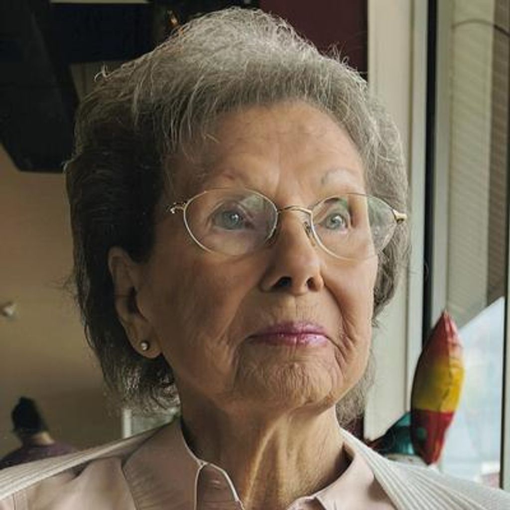 Gladys "Jo" Szalwinski