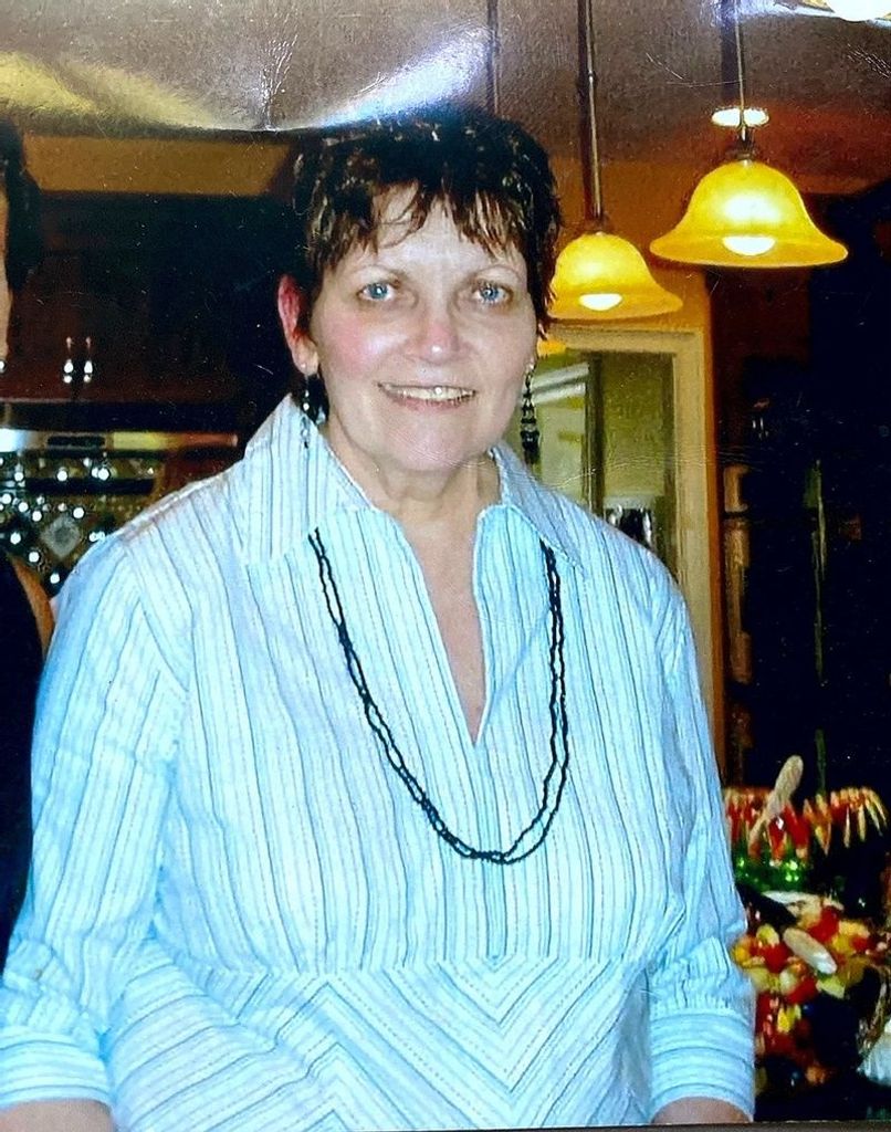 Phyllis J. (Hannem) Peloquin