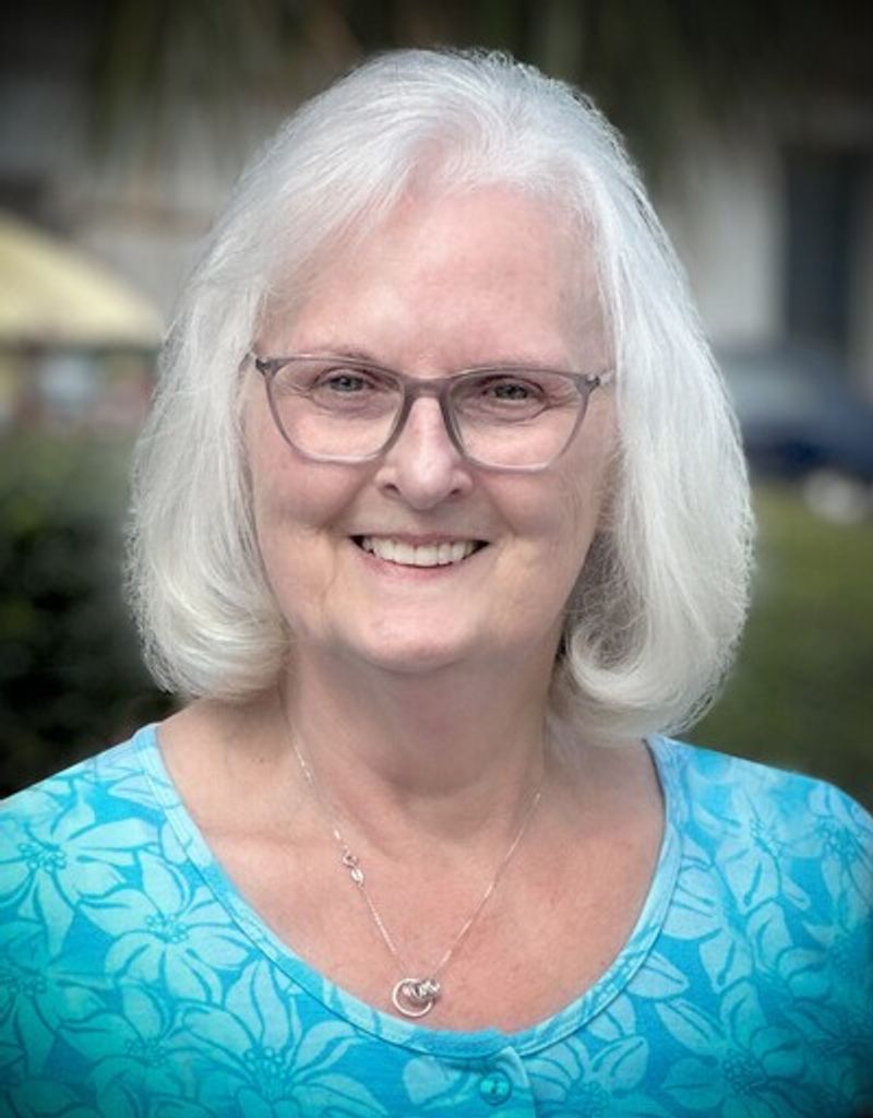 Teresa Wright Flores Profile Photo