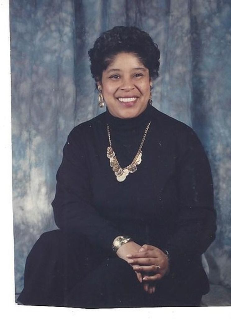 Aurelia Estrellita Henderson - Smith Profile Photo