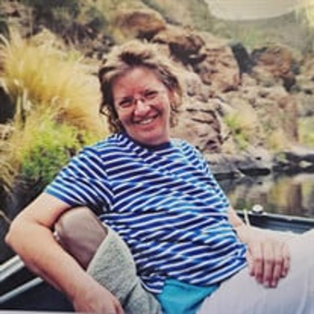 Carolyn Sue Nanson