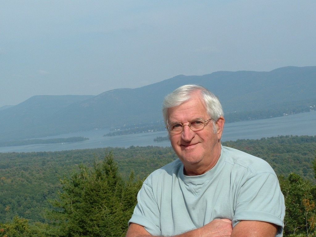 Robert Edward Lanoue