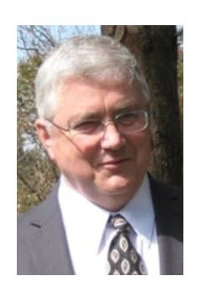 Stephen "Steve" Ernest Woods