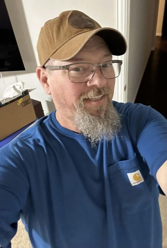 Christopher Wayne Lewis Profile Photo