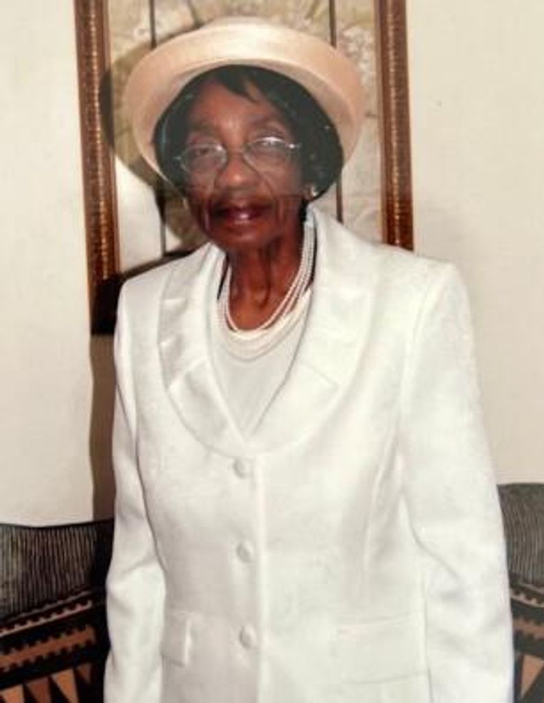 Mrs Phyllis (Mciver) Johnson Profile Photo