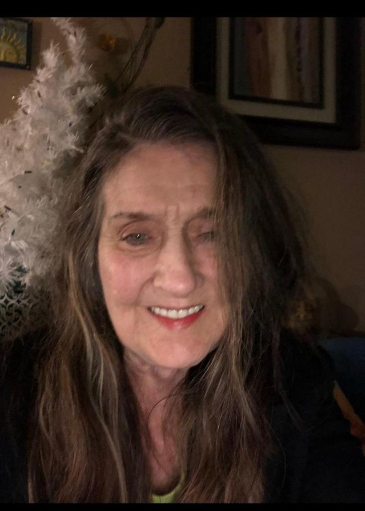 Evelyn "Lynne" A Lane