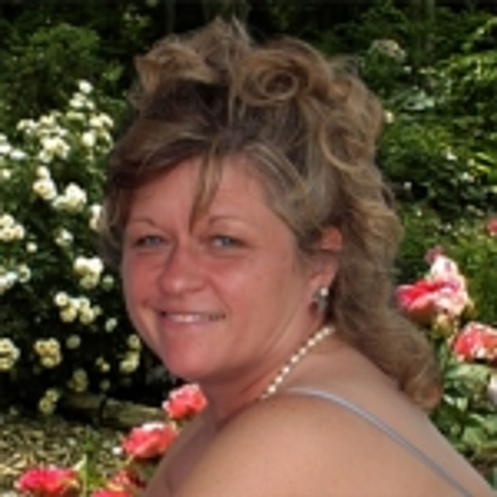 Laurie Lynn Novak-Simmons
