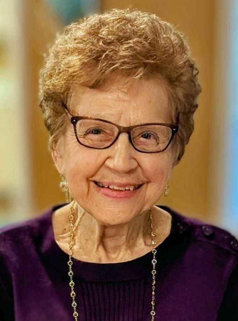Helen Jean (Grabkowski)  Kuciemba Profile Photo