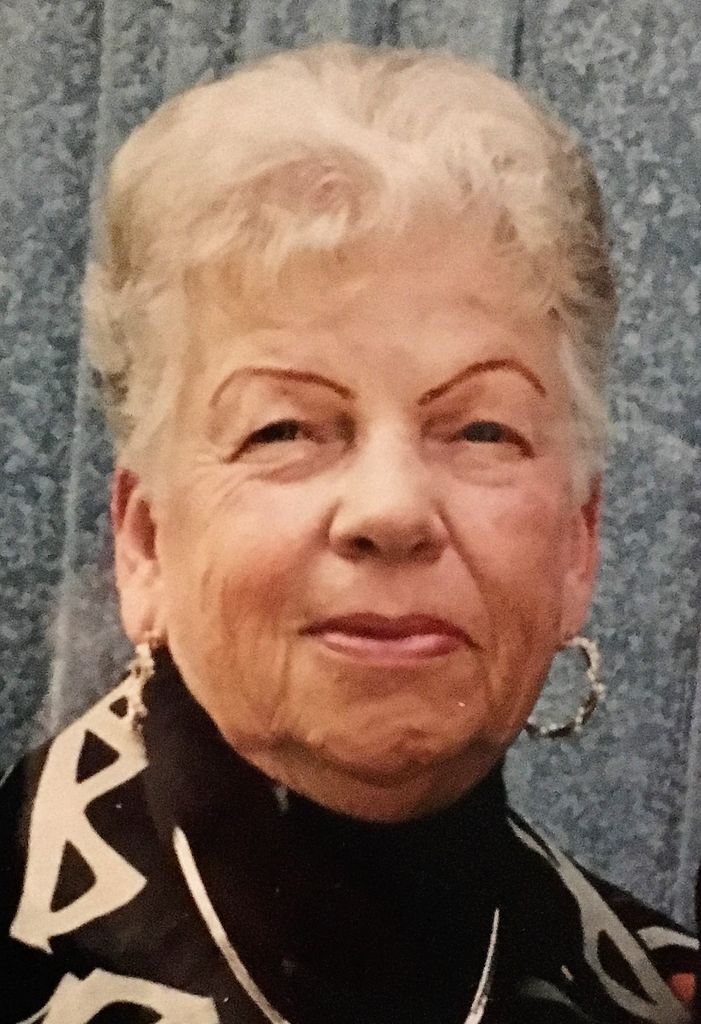 Lottie Layne