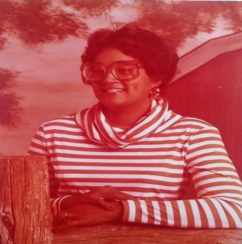 Tresa Simmons Macklin