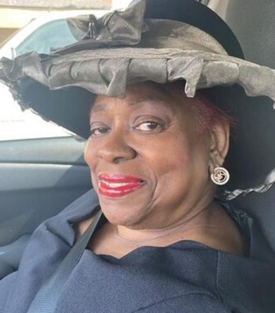 Brenda Links Profile Photo