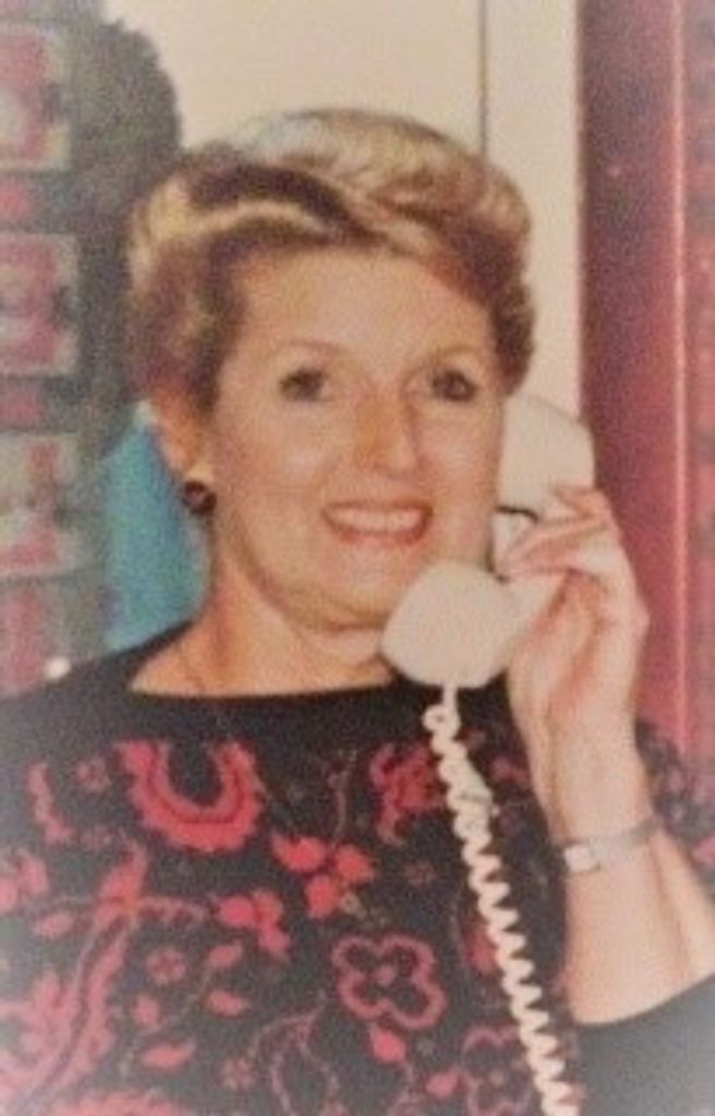 Laura Marshall Profile Photo