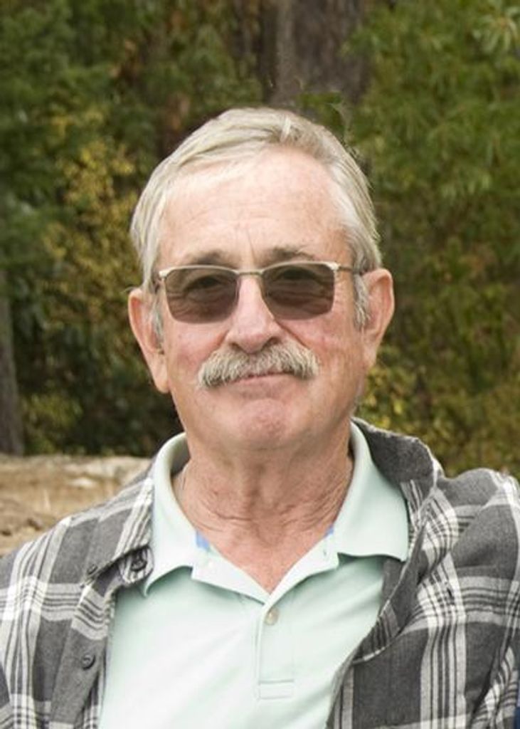 Michael Alan Webb Profile Photo