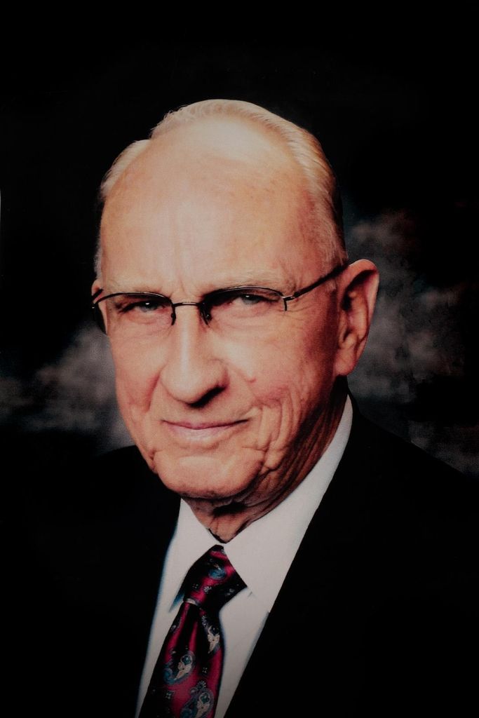 Carl Richard Soderberg Profile Photo