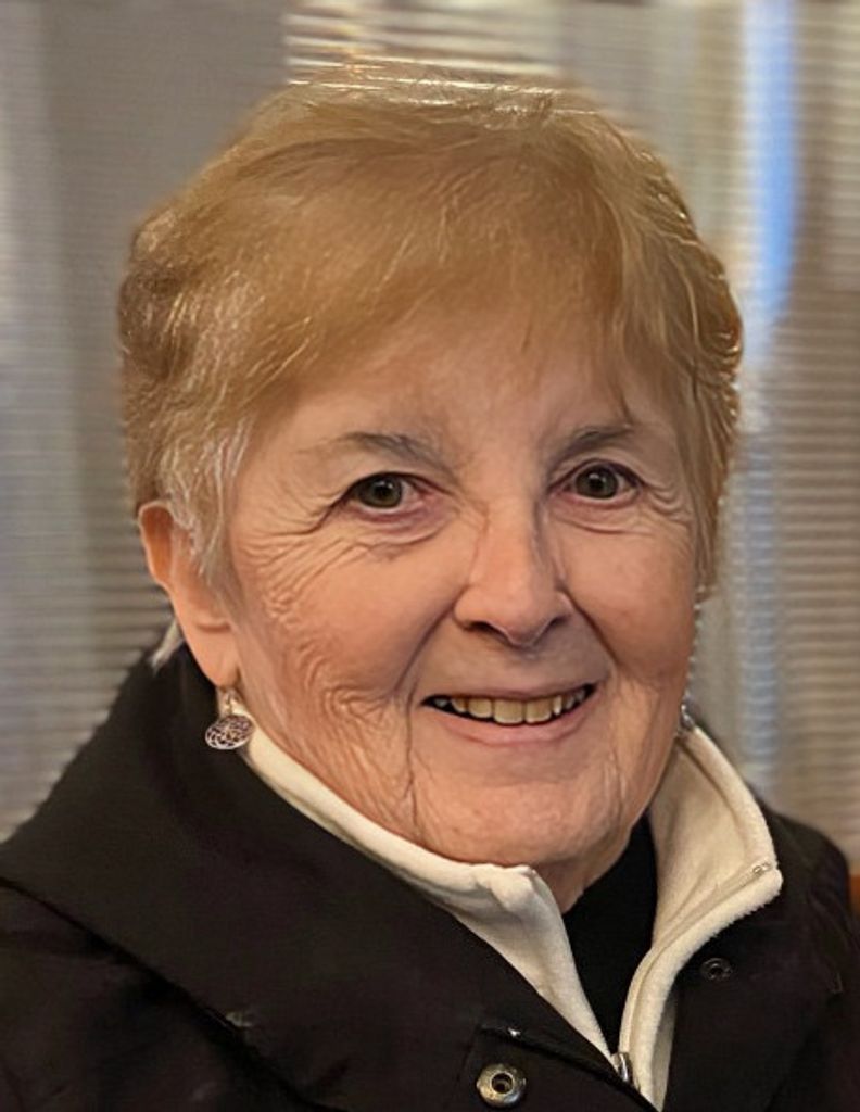 Mary Kay (Cunningham)  Kelly