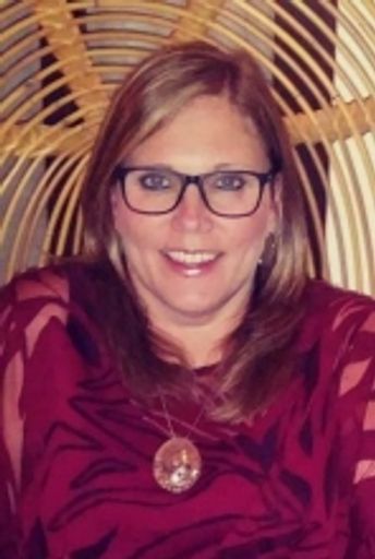 Stephanie Utsler Carter photo gallery thumbnail 1 of 1