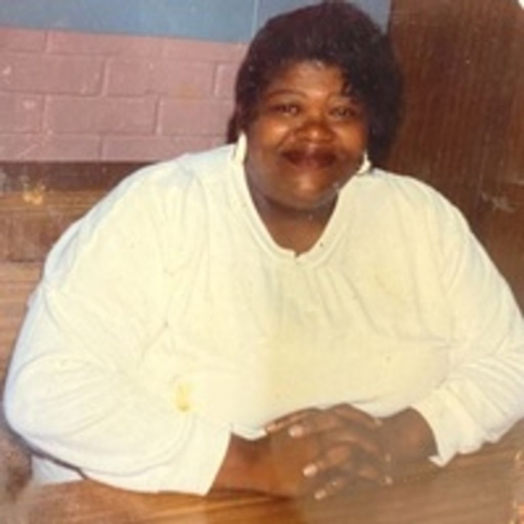 Victoria L Smith