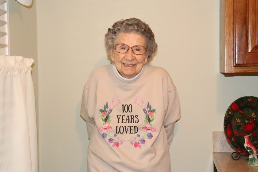 Marjorie Holmes Profile Photo