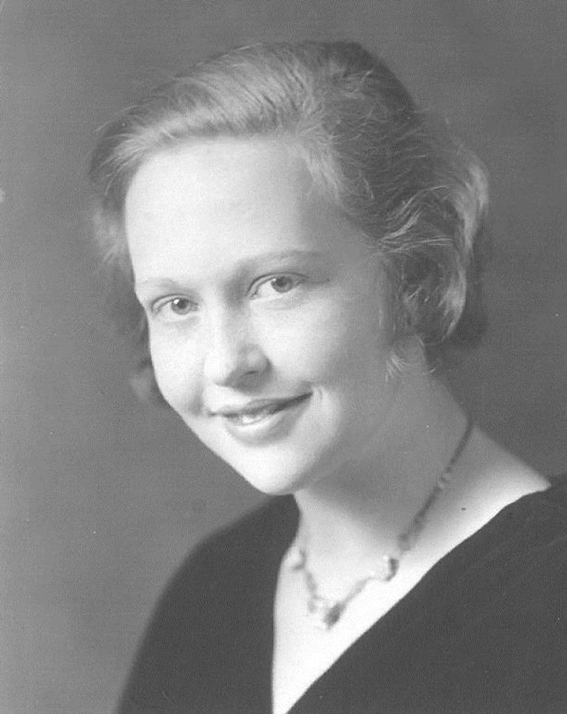 Lois Carson