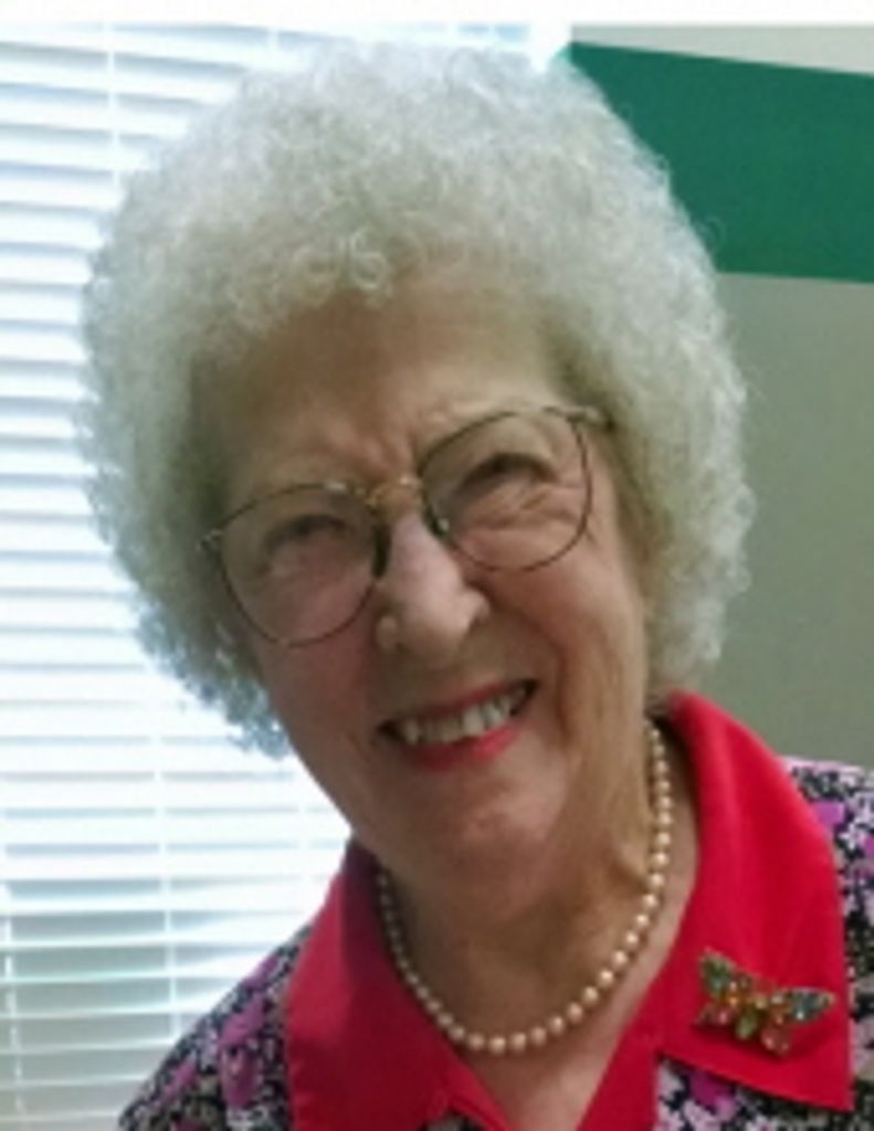Evelyn  Puckett Russell