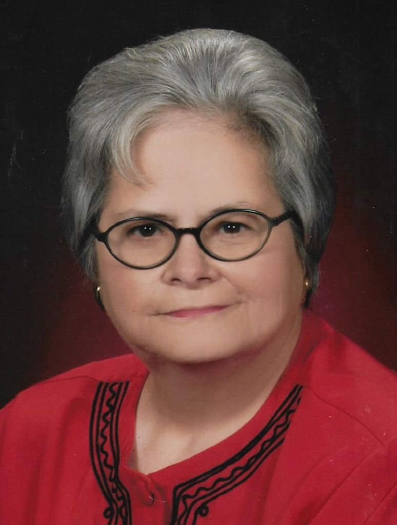 Lena McCallum Profile Photo