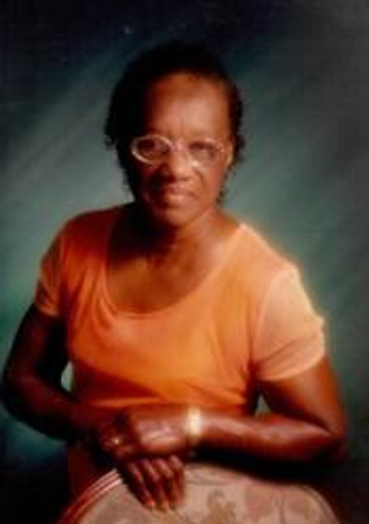 Doris Cynthia-Sturrup Knowles Profile Photo