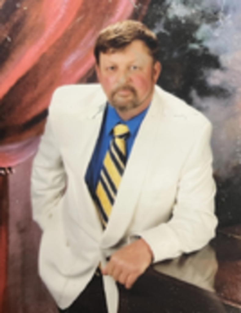 Anthony Loring Russ