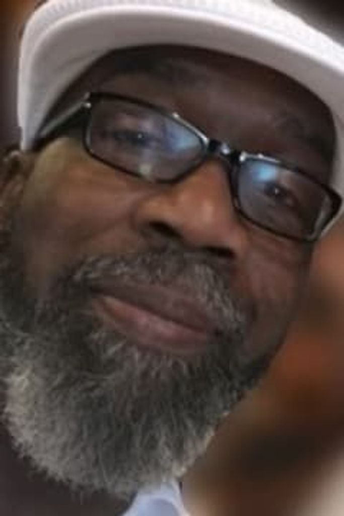 Robert Barnes Profile Photo