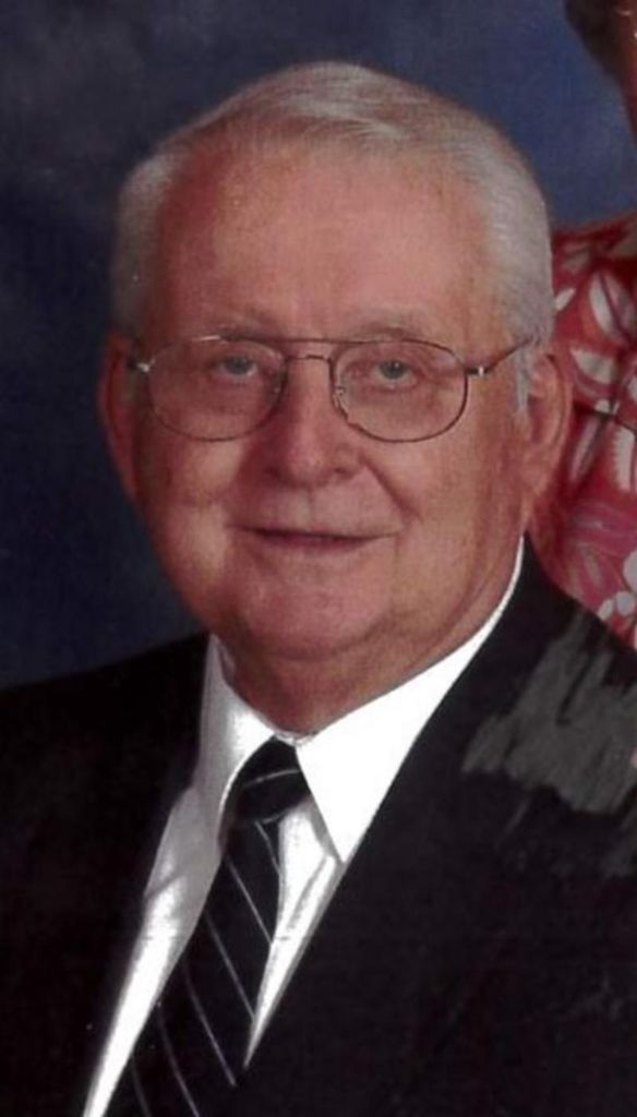 Lawrence Earl Clement Profile Photo