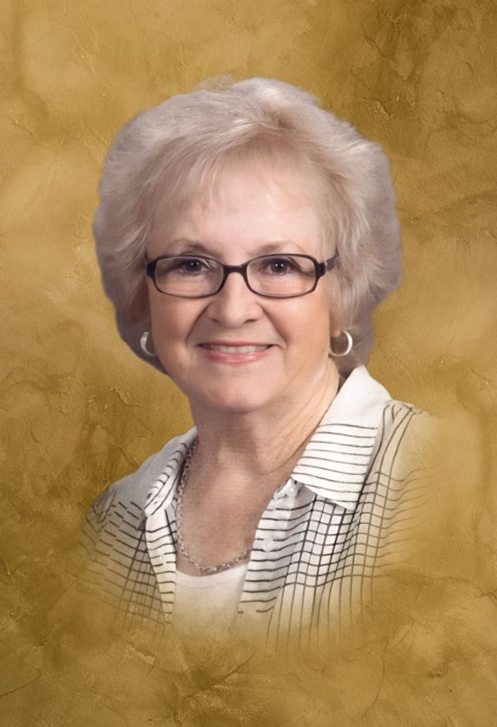 Tommye Sueann (Hilton)  Henderson