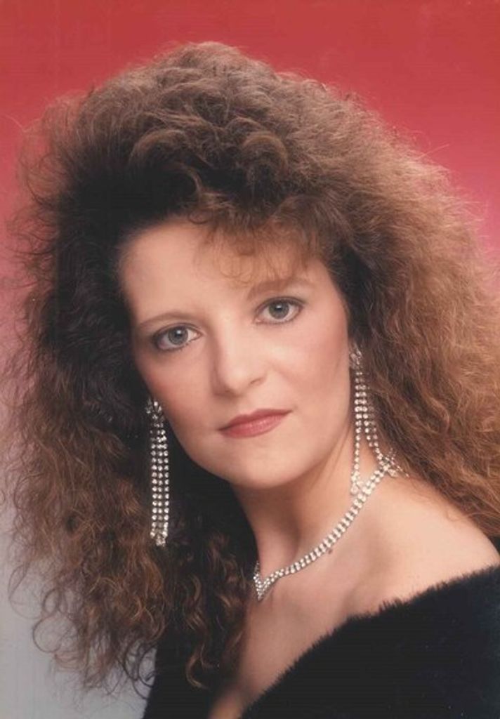 Peggy L. Leach Profile Photo