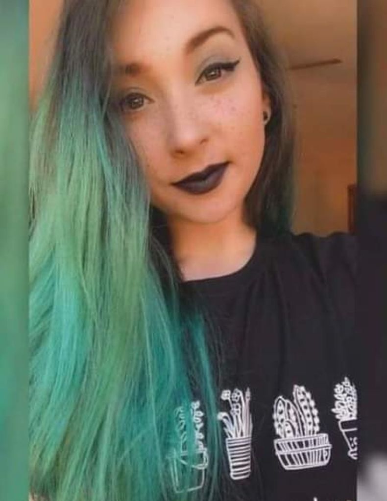 Kit Monroe Profile Photo
