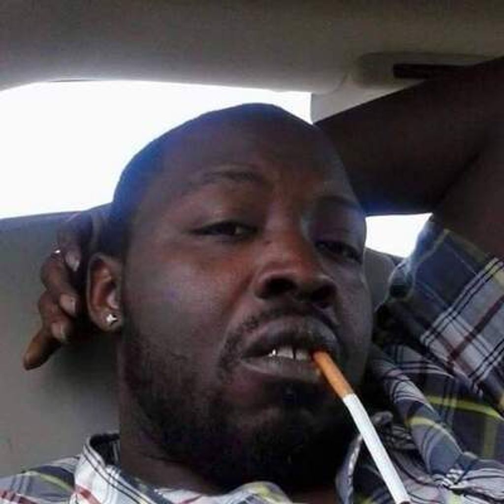 Vidomonique Temiguel Davis Profile Photo