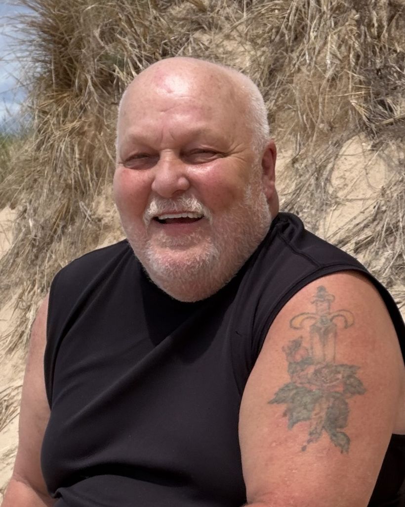 Richard Edward Young Jr Profile Photo