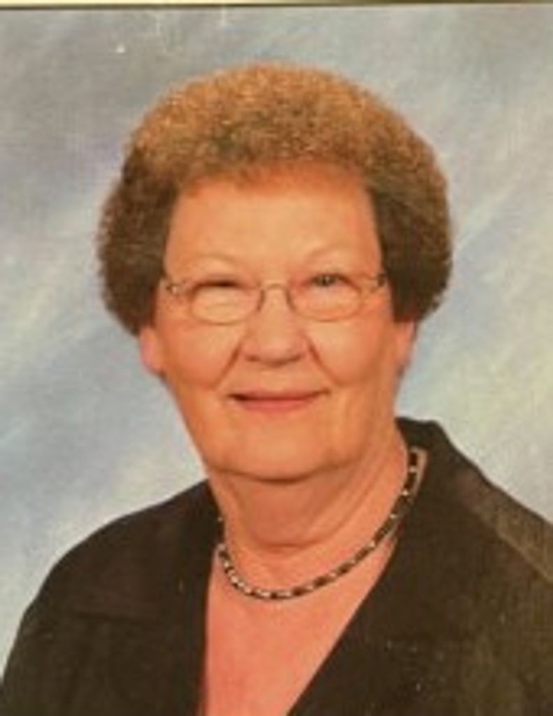 Edith I Mcelroy