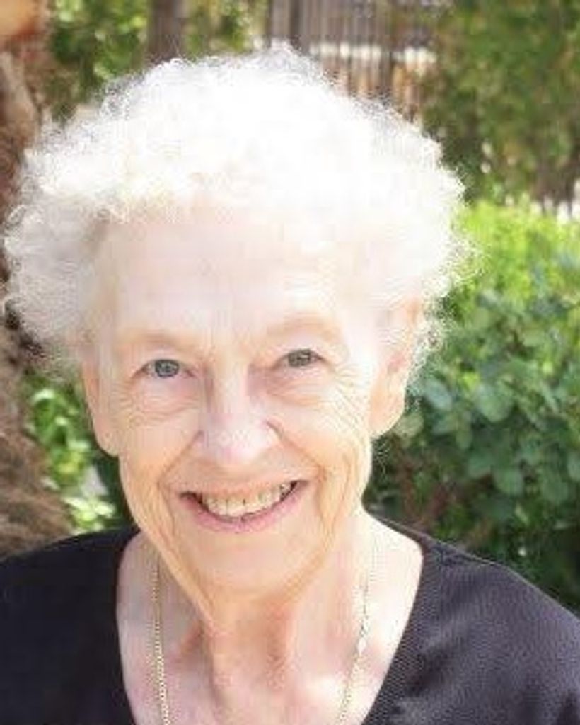 Carol Lee Hodet