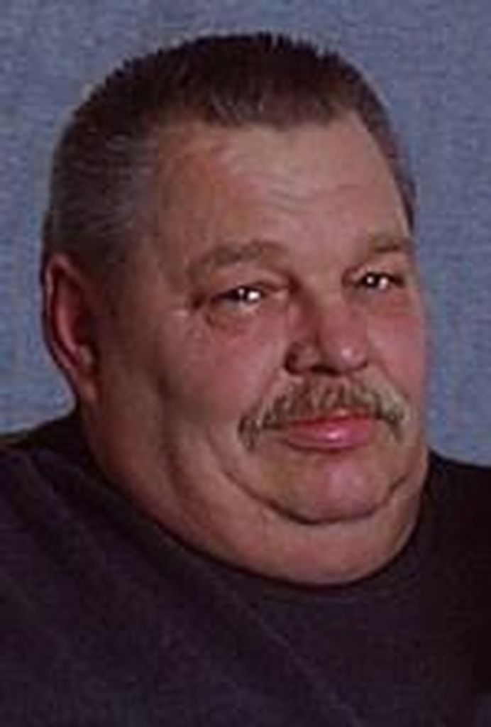 Michael Ray "Mike" Shelton